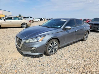 NISSAN ALTIMA SV
