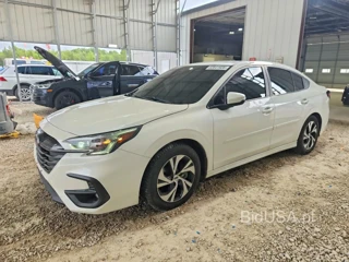 SUBARU LEGACY PREMIUM