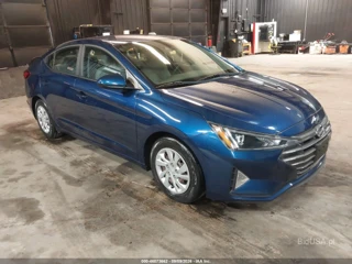 HYUNDAI HYUNDAI ELANTRA SE