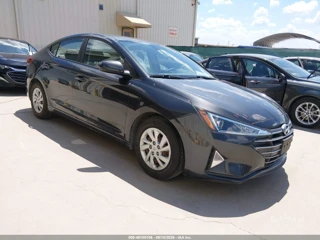 HYUNDAI HYUNDAI ELANTRA SE