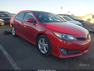 TOYOTA TOYOTA CAMRY SE
