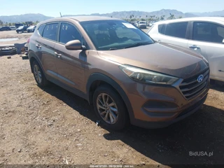 HYUNDAI HYUNDAI TUCSON SE