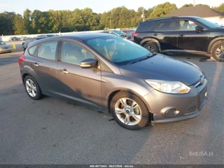 FORD FORD FOCUS SE