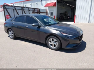 HYUNDAI HYUNDAI ELANTRA SE