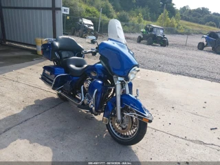 HARLEY-DAVIDSON HARLEY-DAVIDSON FLHTCU