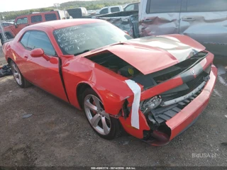 DODGE DODGE CHALLENGER SRT8