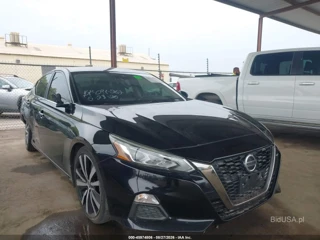 NISSAN NISSAN ALTIMA SR FWD