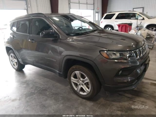 JEEP JEEP COMPASS LATITUDE 4X4