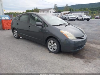 TOYOTA TOYOTA PRIUS