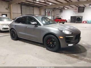 PORSCHE PORSCHE MACAN GTS