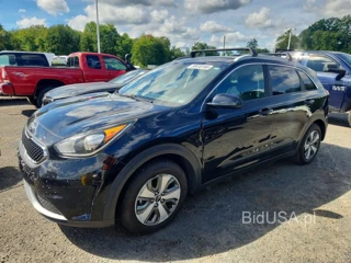 KIA NIRO LX