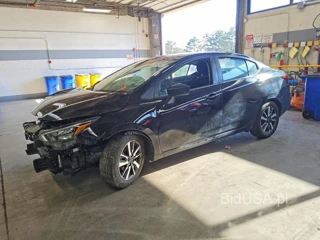 NISSAN VERSA SV