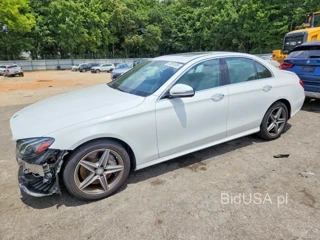 MERCEDES-BENZ E 300 4MATIC