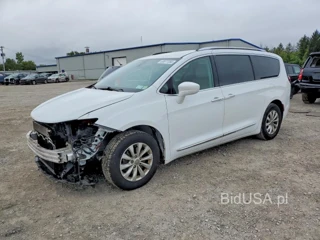 CHRYSLER PACIFICA TOURING L
