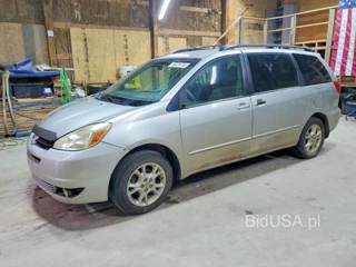 TOYOTA SIENNA LE