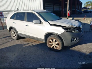 KIA KIA SORENTO LX