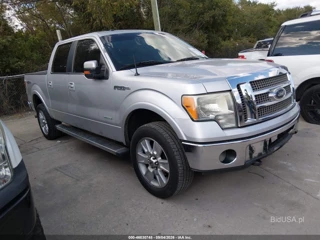 FORD FORD F-150 LARIAT