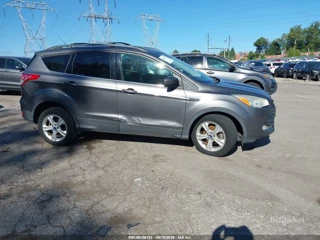 FORD FORD ESCAPE SE
