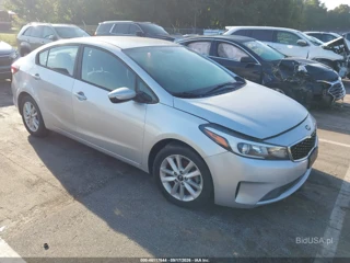 KIA KIA FORTE LX