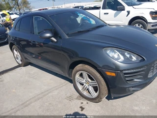 PORSCHE PORSCHE MACAN