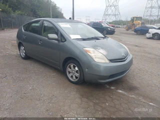TOYOTA TOYOTA PRIUS