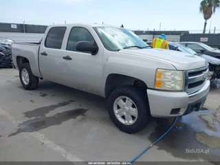 CHEVROLET CHEVROLET SILVERADO 1500 LT1