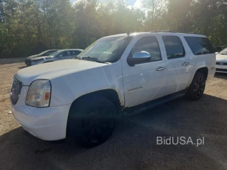 GMC YUKON XL K1500 SLT