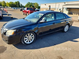 TOYOTA AVALON LIMITED