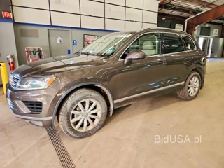 VOLKSWAGEN TOUAREG SPORT