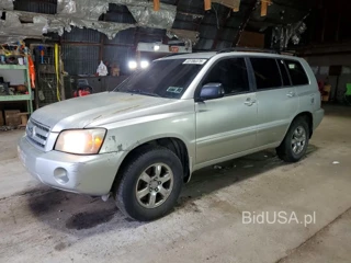 TOYOTA HIGHLANDER BASE
