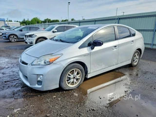 TOYOTA PRIUS THREE