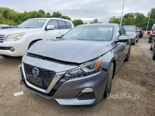 NISSAN ALTIMA S