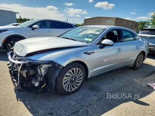 HYUNDAI SONATA HYBRID SEL
