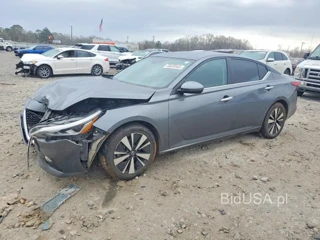 NISSAN ALTIMA SV