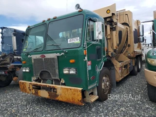 PETERBILT 320