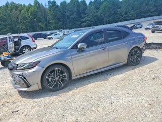 TOYOTA CAMRY XSE
