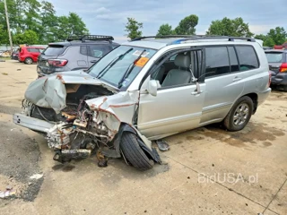 TOYOTA HIGHLANDER BASE