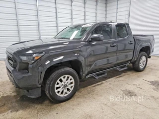 TOYOTA TACOMA SR5