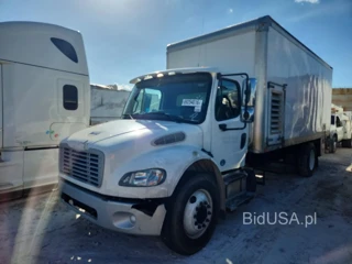 FREIGHTLINER M2 106 MEDIUM DUTY