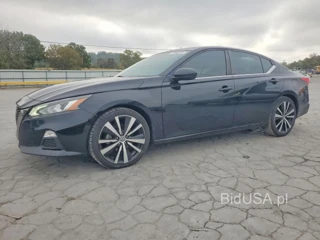 NISSAN ALTIMA SR
