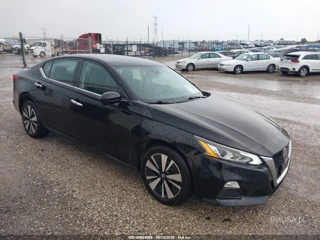 NISSAN NISSAN ALTIMA SV INTELLIGENT AWD