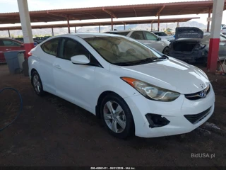 HYUNDAI HYUNDAI ELANTRA GLS