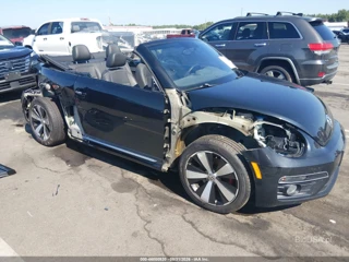 VOLKSWAGEN VOLKSWAGEN BEETLE 2.0T R-LINE