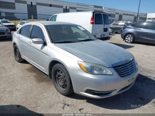 CHRYSLER CHRYSLER 200 LX