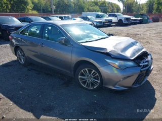 TOYOTA TOYOTA CAMRY SE