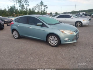 FORD FORD FOCUS SE