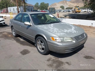 TOYOTA TOYOTA CAMRY LE V6