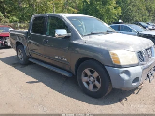 NISSAN NISSAN TITAN SE