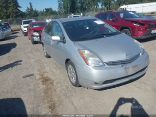 TOYOTA TOYOTA PRIUS