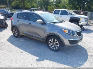 KIA KIA SPORTAGE LX